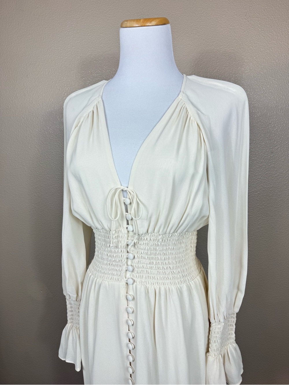 NWT Reformation Fia Midi Dress Smocked Waist Summery Cream White Size‎ 0 C - Picture 7 of 15